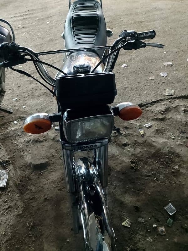 2021 model month 5 bilkul geniun bike he 03102062875 8