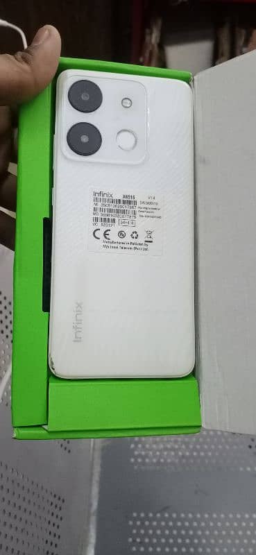 infinix smart 7   4+3/64 GB all ok 1