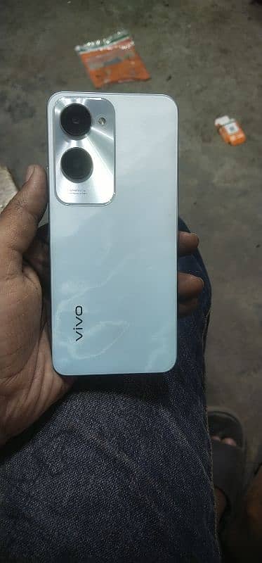 Vivo Y18 2