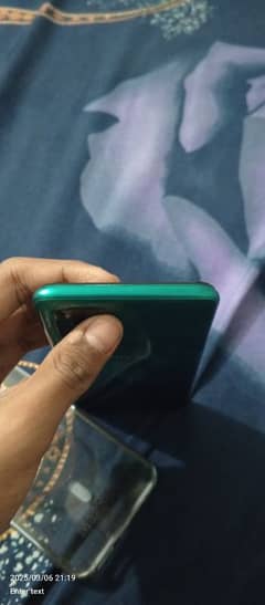 infinix hot 10 1 year used 9/10 condition no box or accessories