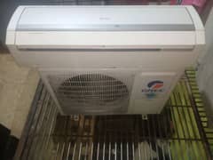 gree AC 1.5 ton DC inverter . 0323 4811011.