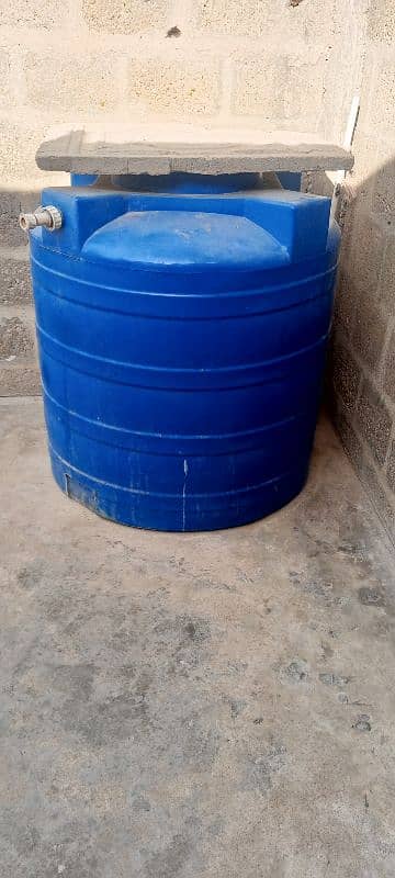 I'm selling water tank 1