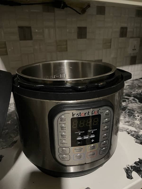 Instant pot (imported) From UK 2