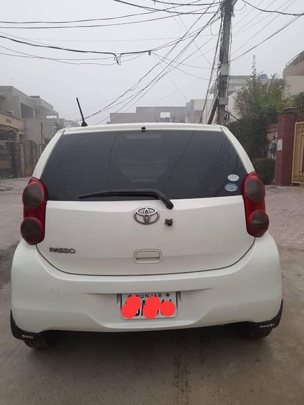 Toyota Passo 2010 3