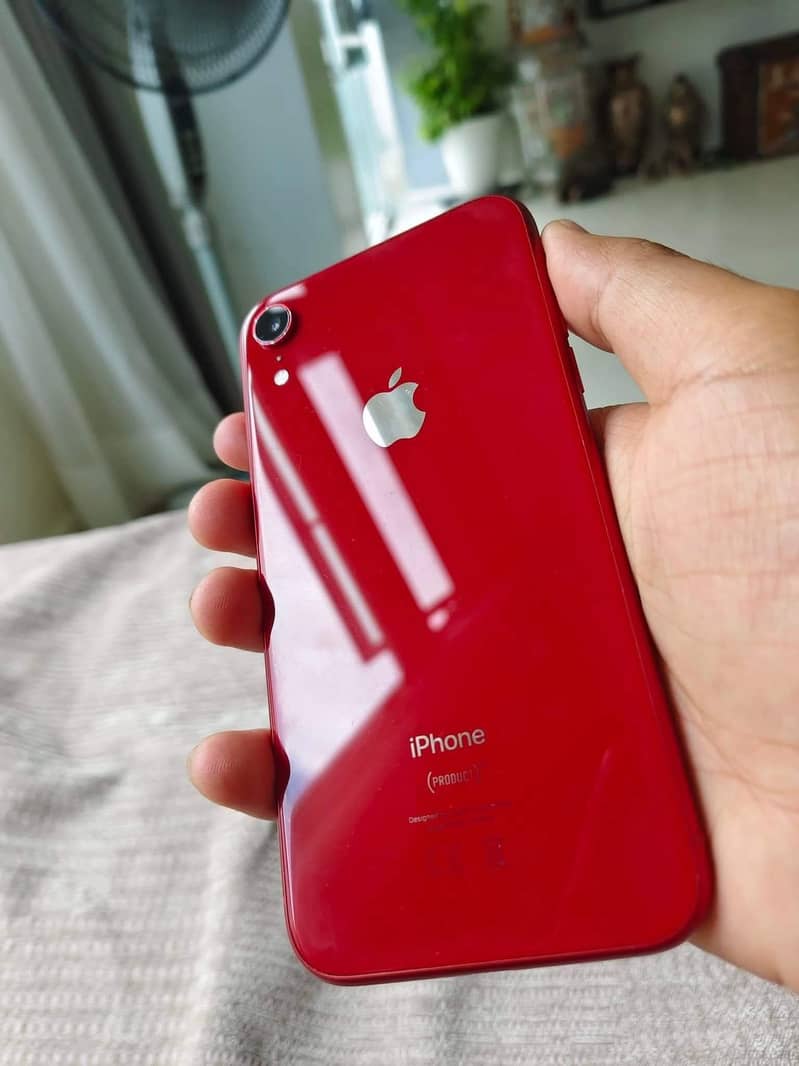 Apple iPhone XR 8