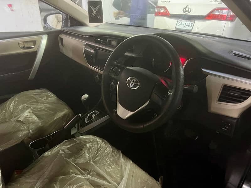 Toyota Corolla Altis grande 2015 8