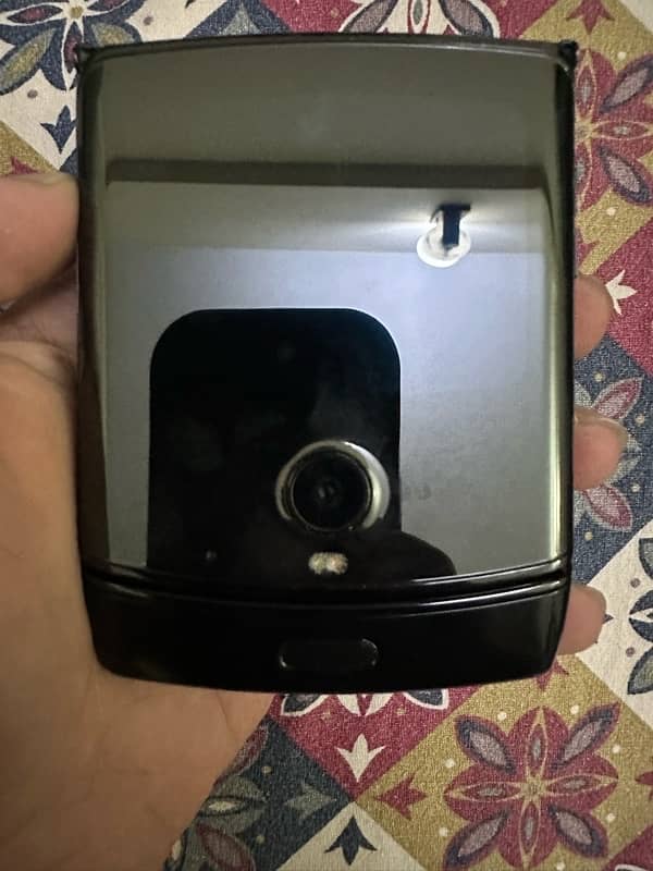 motorola razr 2019 5