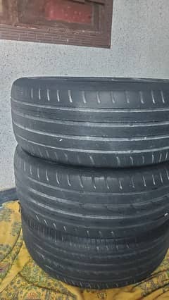 215 50 r17 tyre forsale