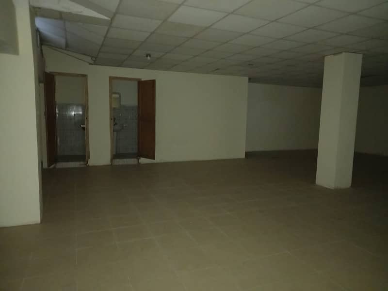 VIP Office Available For Rent Jinnah Colony Best For Multinational Companies 12