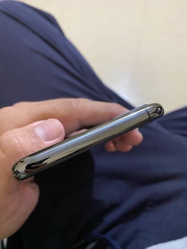 Iphone 11 pro max 64gb dual sim pta approved hk 4