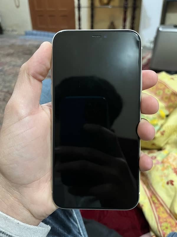 iphone 11 non (64gb) lexchange possible wid iphone 13 1