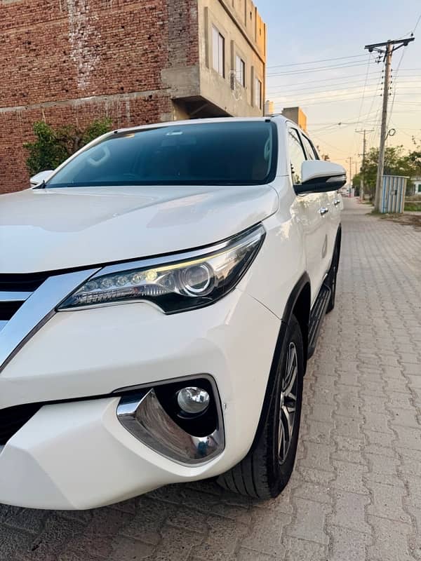 Toyota Fortuner V 2017 2