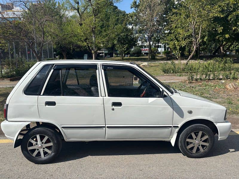 Suzuki Mehran VXR 2015 4