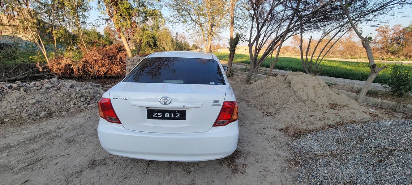 Toyota xeo 2007 model 2013 registered islamabad 1