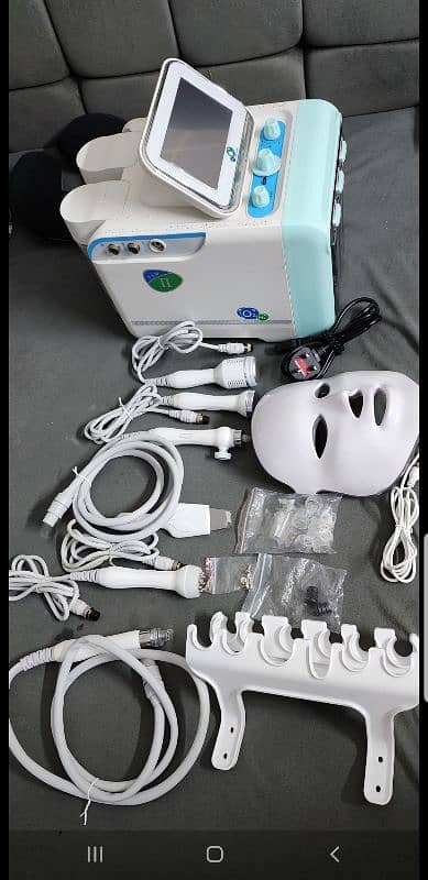 brand new hydra facial machine 3