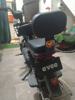 evee Bick chargeabale just like new