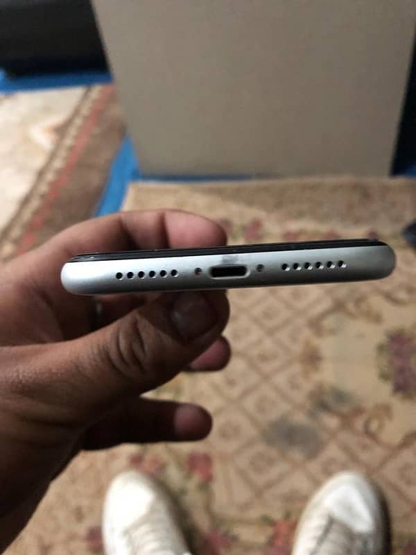 iPhone XR non pta 2