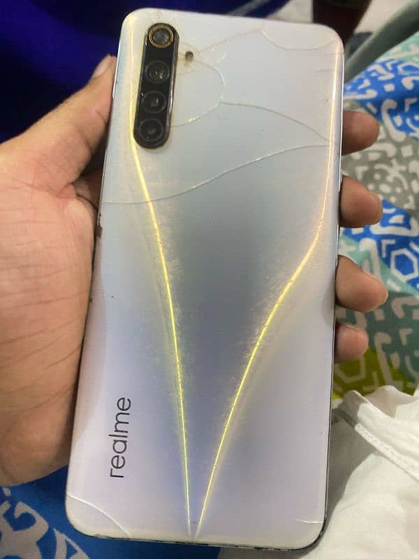 Realme 6 8/128 0