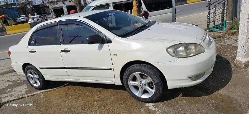 Toyota saloon convert to Corolla XLI 2006 0