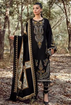 3pcs women's embroidered suit