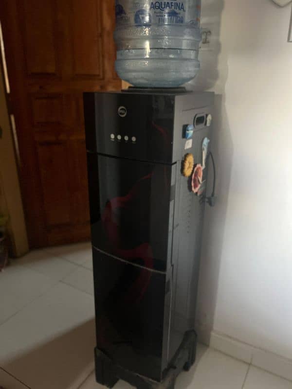 WATER DISPENSER 3