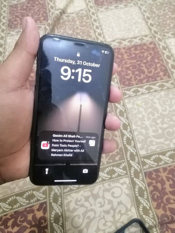 iPhone 11 pro 2