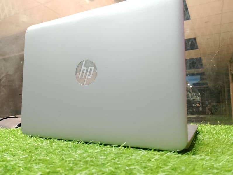 8th generation laptop 9