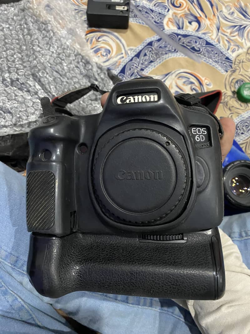 Canon 6d with box 16