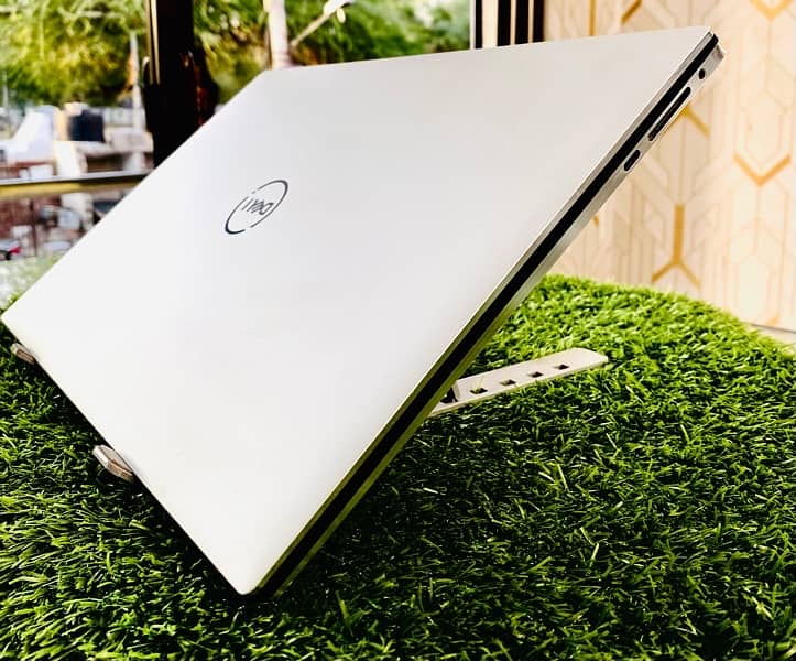 DELL XPS 9510 touch 4K i9-11Th Gen 16/256 4GB RTX 3050Ti 4