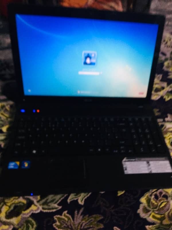 Acer laptop Aspire Intel(R) Core (TM) i3 03170414687 whatsapp 0