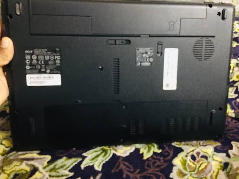 Acer laptop Aspire Intel(R) Core (TM) i3 03170414687 whatsapp 4