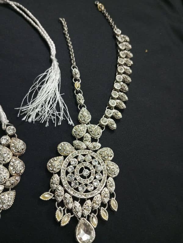 Two Jewellery Set Condition New 5