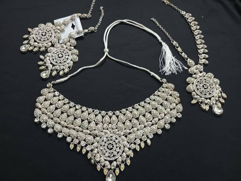 Two Jewellery Set Condition New 6