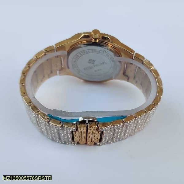 ICED OUT MEN’S WATCH GOLDEN COLOUR 3