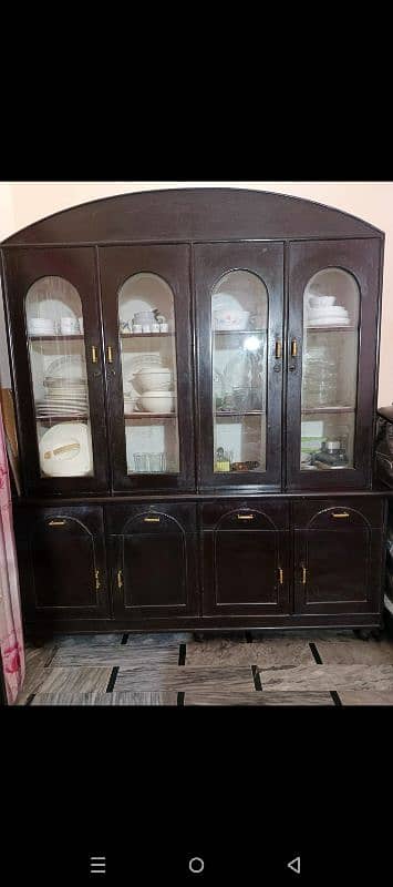 4 doors showcase with 4 cabinets 1