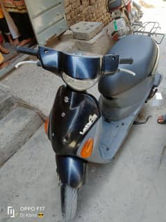 Suzuki scooty