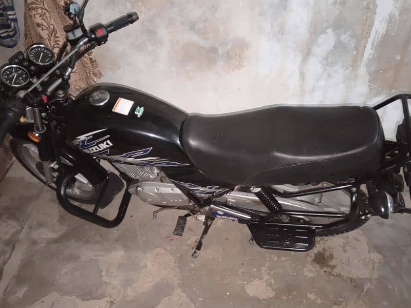 Suzuki 150 2022 model vip condition 3