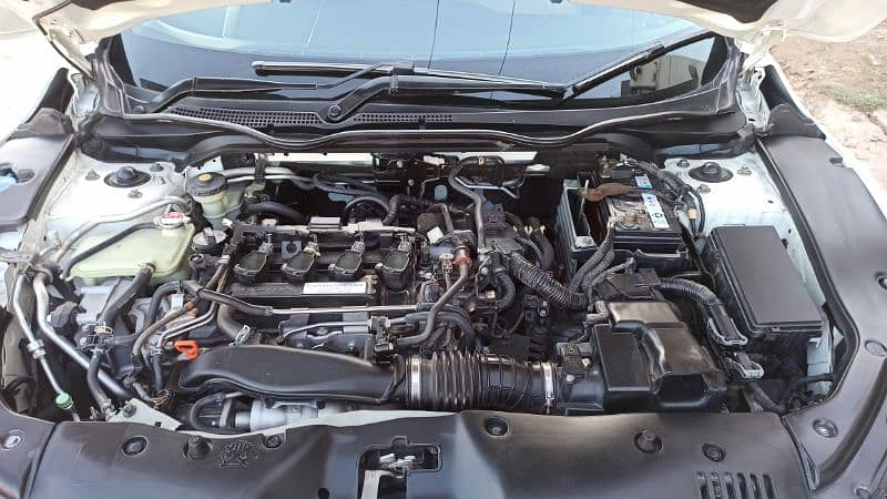 Honda Civic Turbo 1.5 2016 9