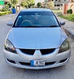 Mitsubishi Lancer 1.6 GLX SR - Metallic Silver