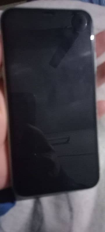 Iphone 11 non pta 1