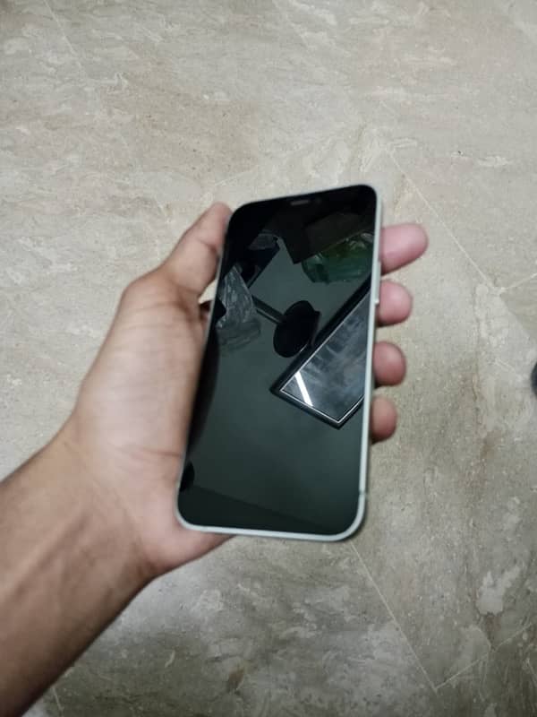 iphone 12 mini 64GB jv (non pta) 3