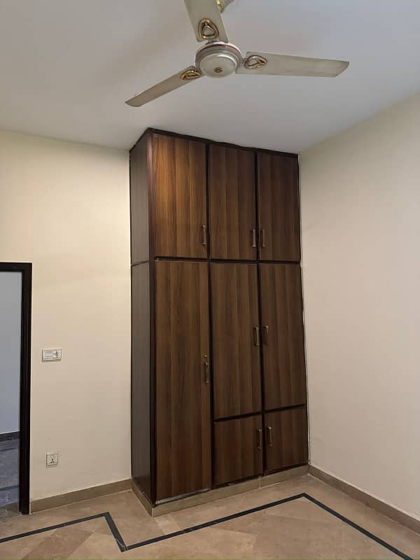 4MARLA Lower portion For Rent in Military accounte Main College Road Lahore 1