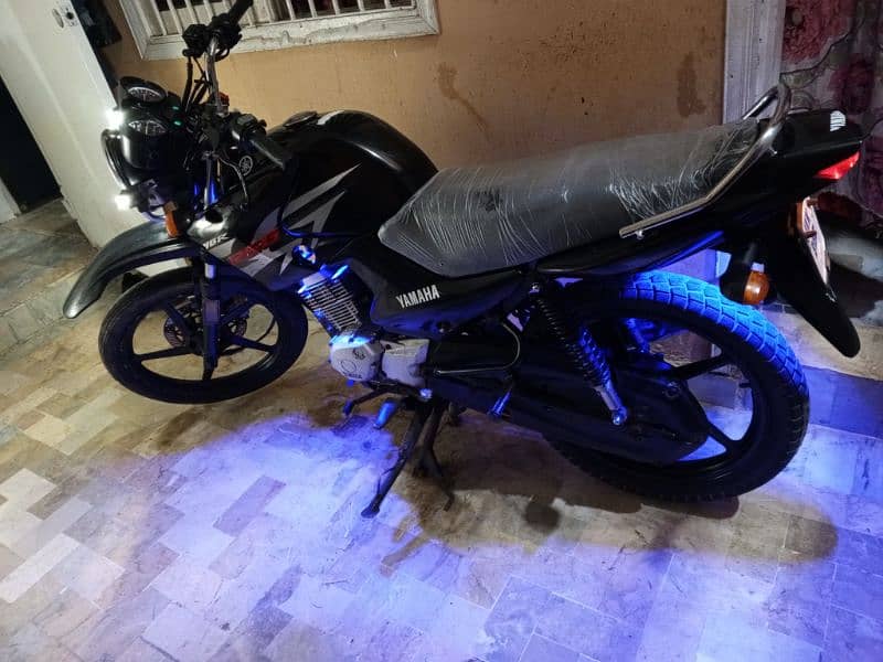 Yamaha YBR G 2017 (03122900727) 10