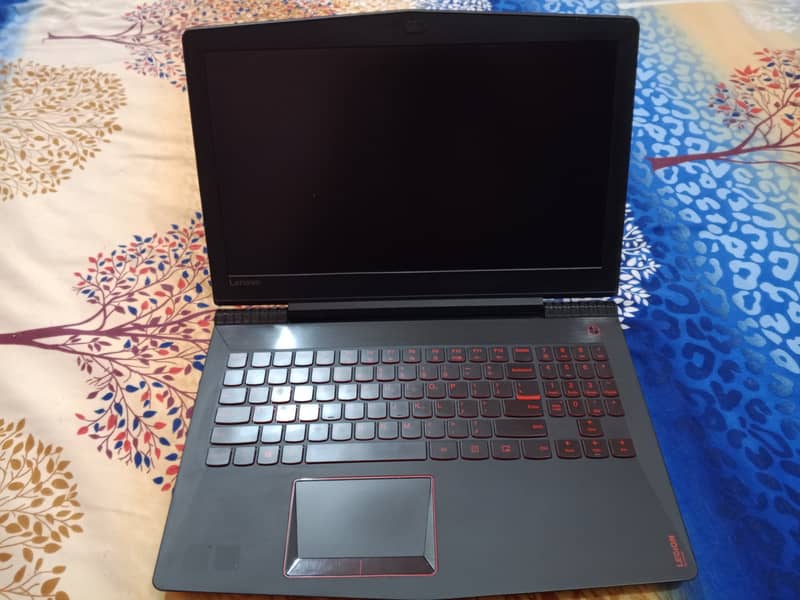 Lenovo legion Y520 2