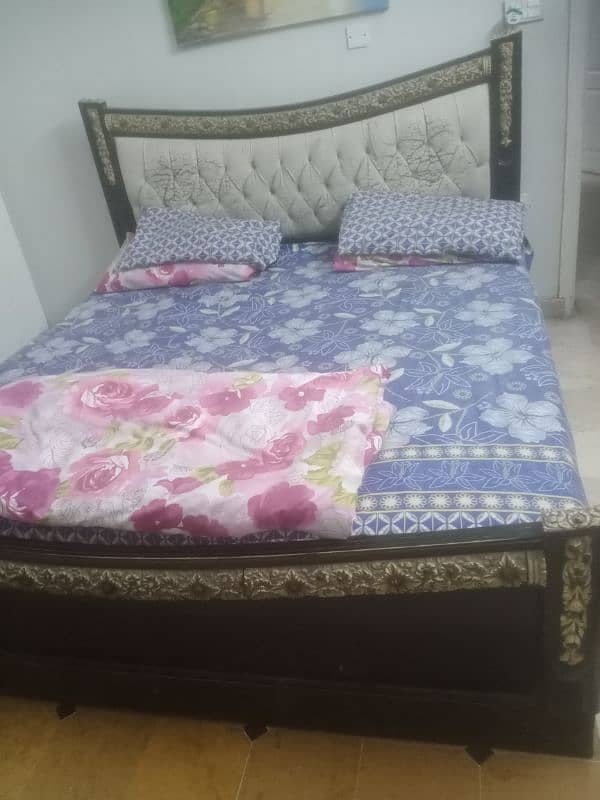 bed dress and side tables 2