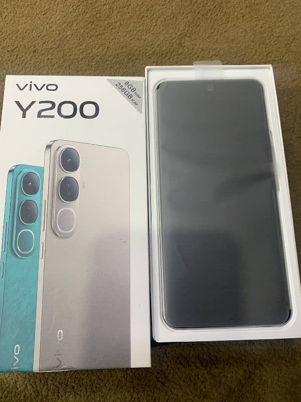 Vivo y200  8gb ram 256gb memory 1