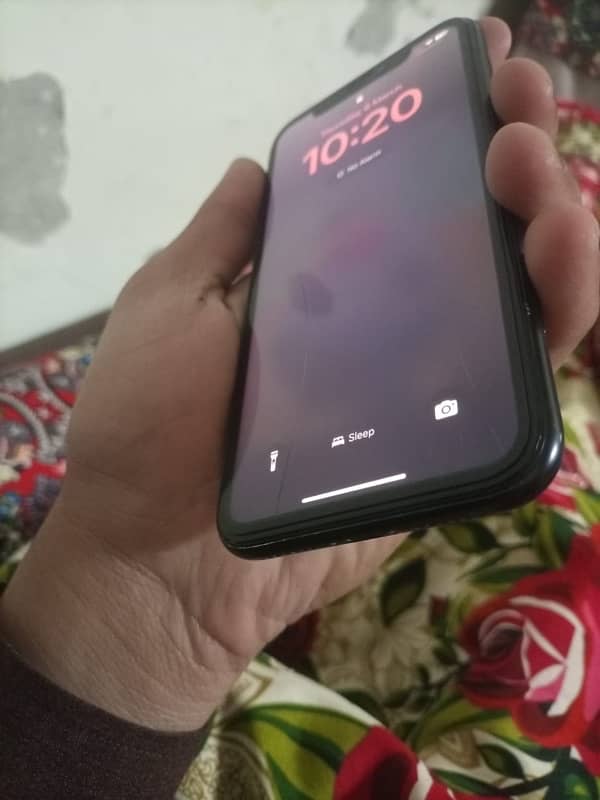 I phone Xr non pta factory unlock 256 1