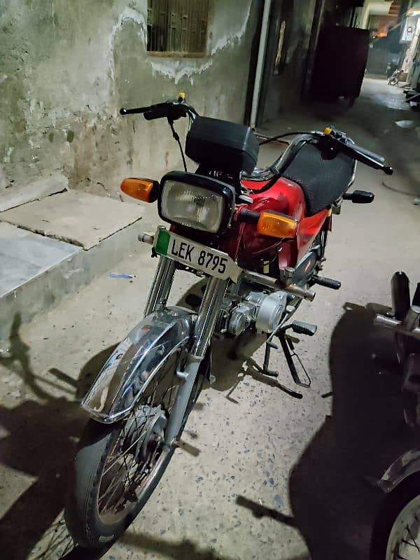 HONDA CD 70 1