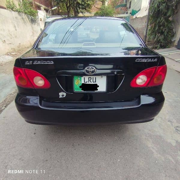 Toyota Corolla 2004 SE SALOON in genuine condition 2