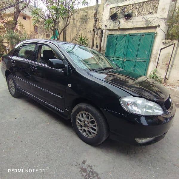 Toyota Corolla 2004 SE SALOON in genuine condition 9